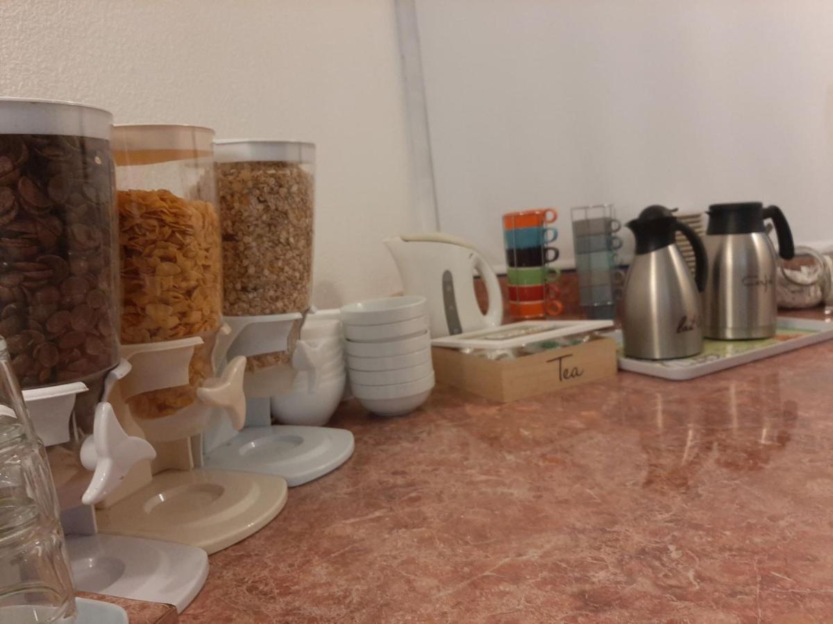 Cat'Hotel Bourg-de-Péage Zewnętrze zdjęcie